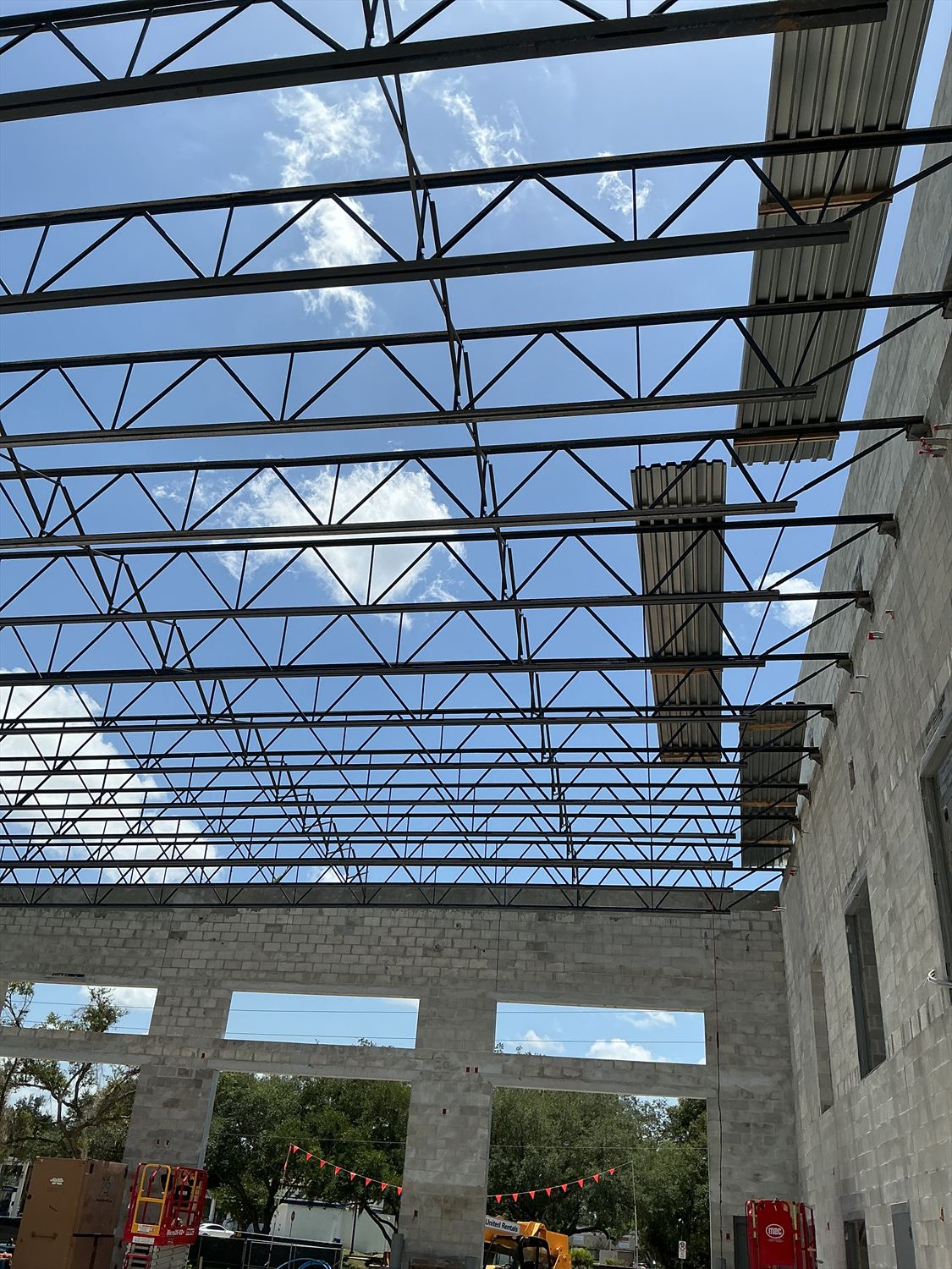 Bar joists and roof framing over the apparatus bay at Fire Station 15, Volusia County